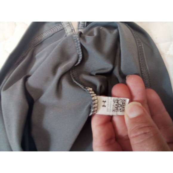 Men's Gray Under Armour Polo  Tone  Shirt No Size Tag Measures XL - Picture 11 of 12